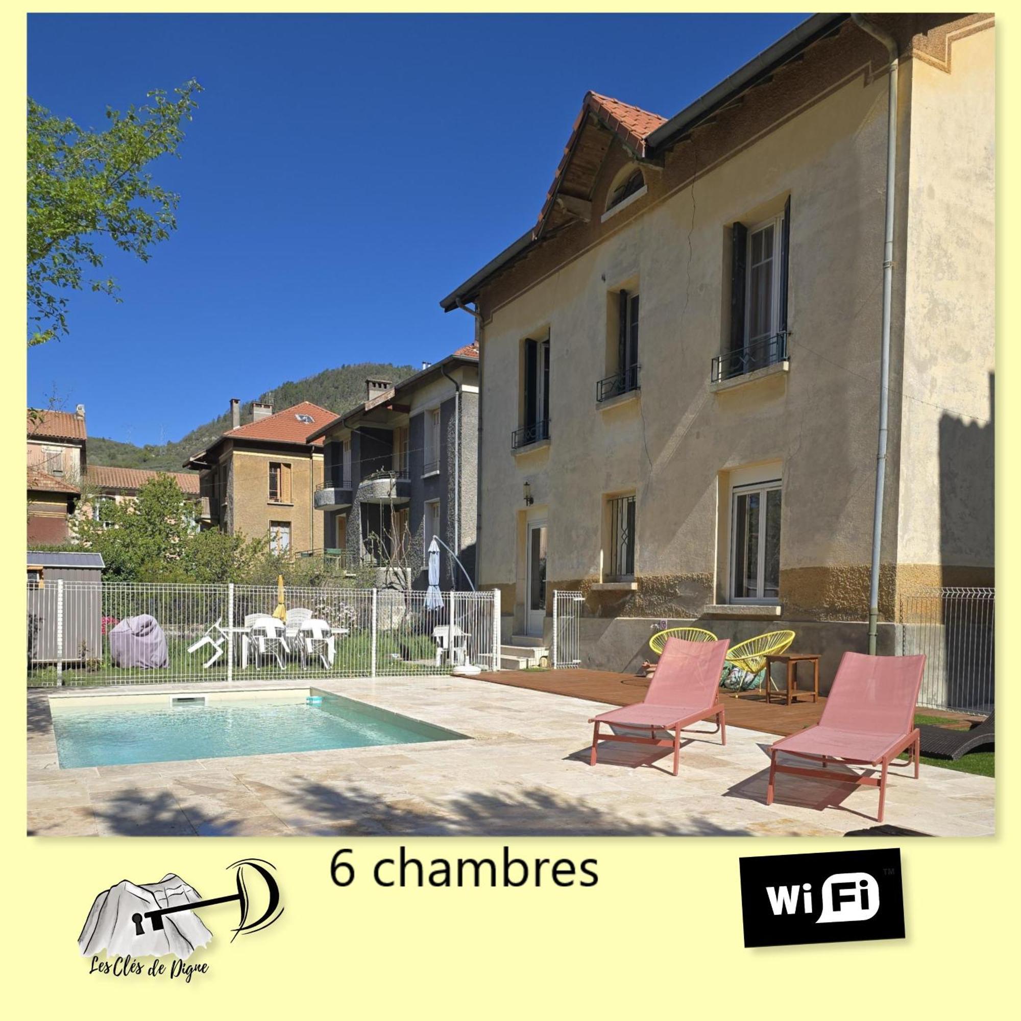 Tres Bel Appartement Avec Piscine ディーニュ・レ・バン エクステリア 写真